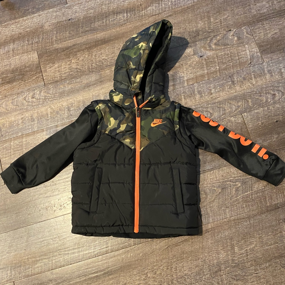 Nike Puffer Vest Jacket